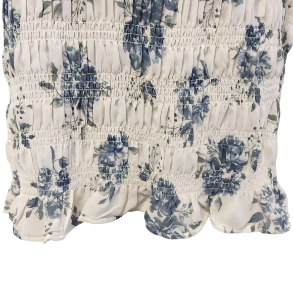 Maurices Wns Boho Floral Smocked White Blue Ruffle Sleeveless Blouse Size 3X NWT - Picture 5 of 8